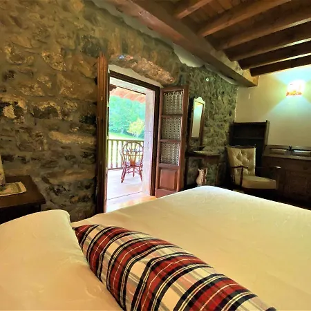La Casina De Orfeo En Cuenco